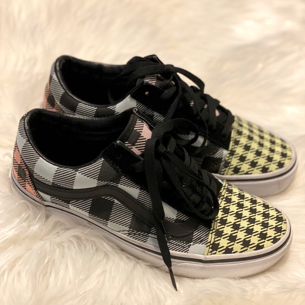 Vans Old Skool “Plaid Is Not Dead” - size 7